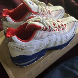 Air max 95s